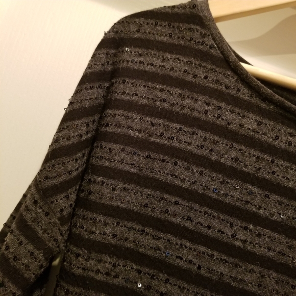 Express 3/4 sleeve black stripe sequin dress Size M - Picture 5 of 12